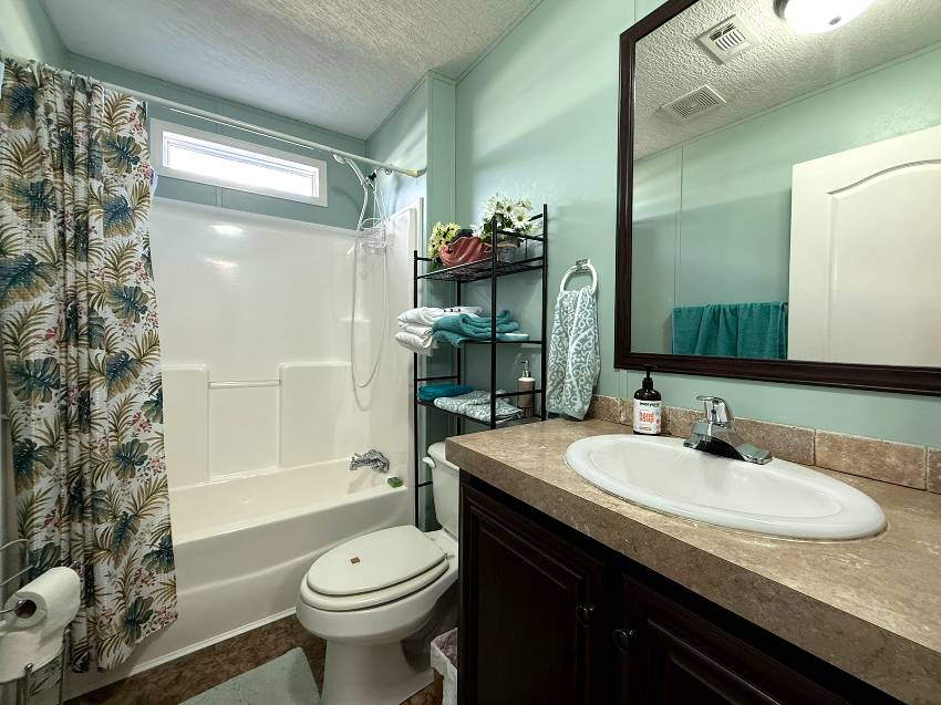 107 Holland St a Ellenton, FL Mobile or Manufactured Home for Sale